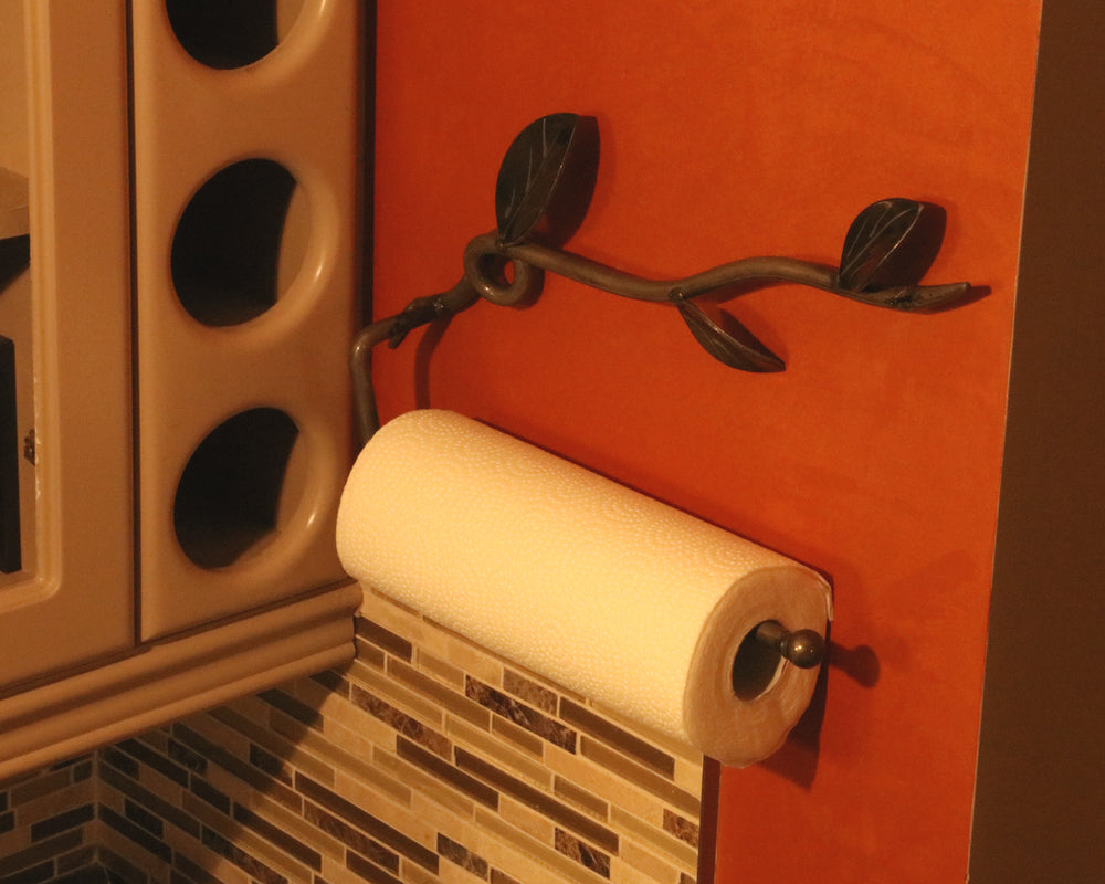 Paper Towel Holder: Wall-mounted Ornamental Metal Art Paper Towel Holders