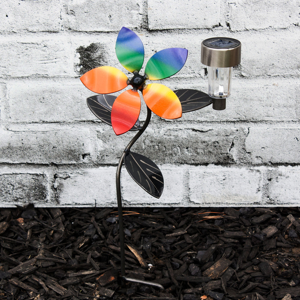 LGBTQ+ Décor Solar Light Flower Garden Stake with Pride Flag Color Interchangeable Flowers Metal Art